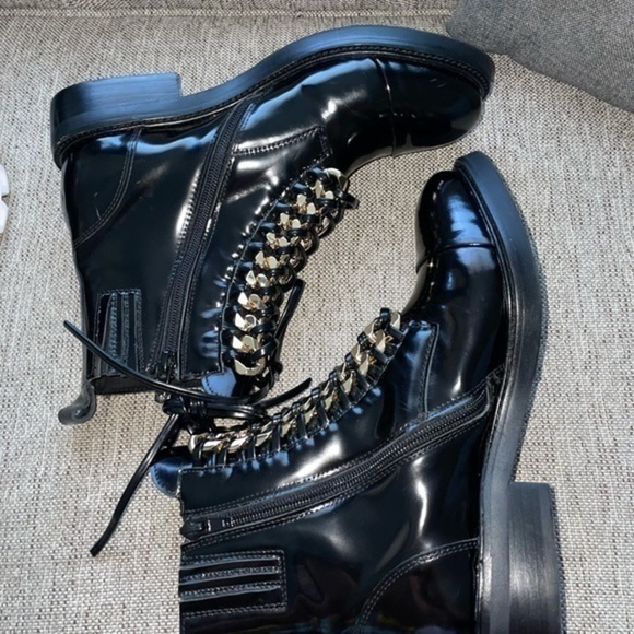 JEFFREY CAMPBELL Damon Lace-Up Bootie Black Box Gold Leather Size 8 US - Picture 4 of 9